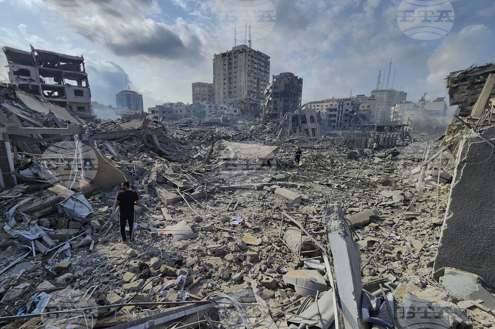 Израелските военновъздушни сили нанесоха удари по стотици цели в ивицата Газа през нощта