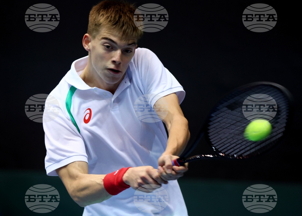 Нестеров се отказа заради контузия на четвъртфиналите на сингъл на турнир по тенис в Египет