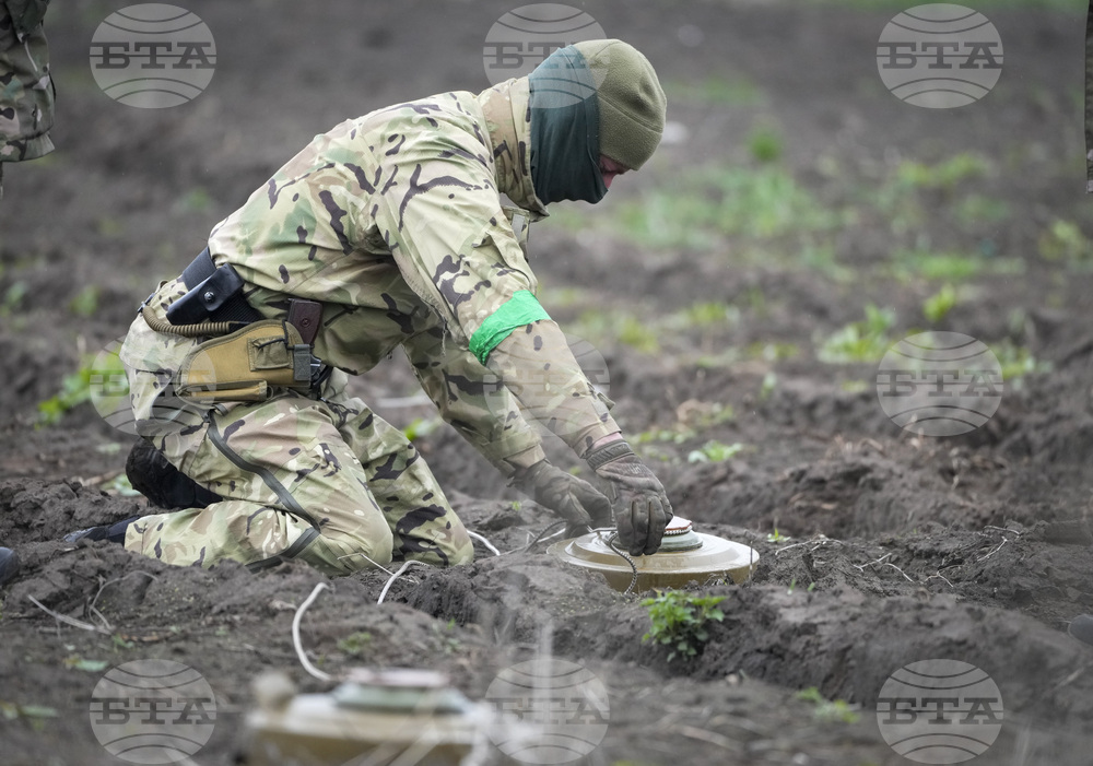 Коалиция начело с Великобритания ще предостави на Украйна пакет за подпомагане на разминирането на стойност 100 милиона лири