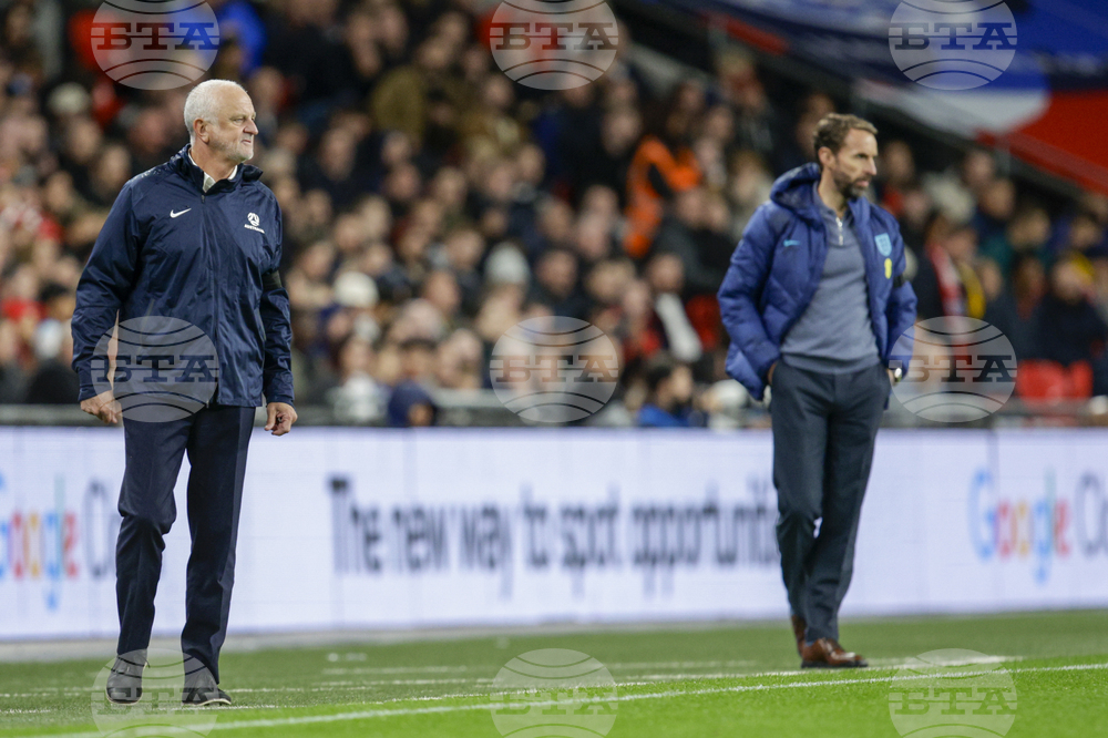 Гарет Саутгейт за освиркванията към Хендерсън: „Хайде – играем с Италия във вторник и нека застанем зад този отбор“