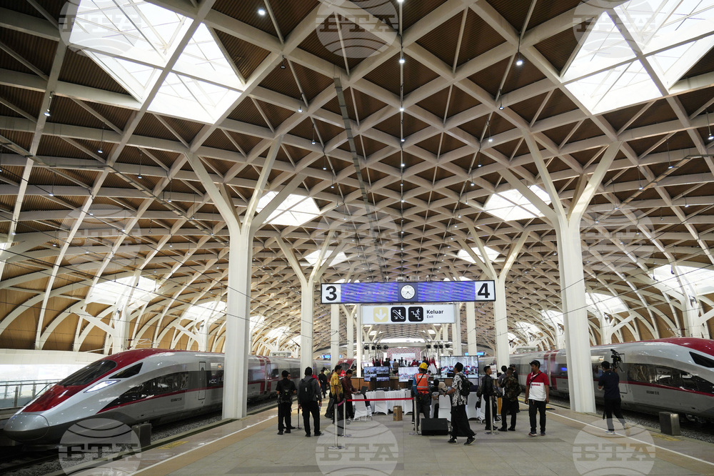 Третата среща на върха по инициативата „Един пояс, един път“ ще се проведе следващата седмица в Пекин