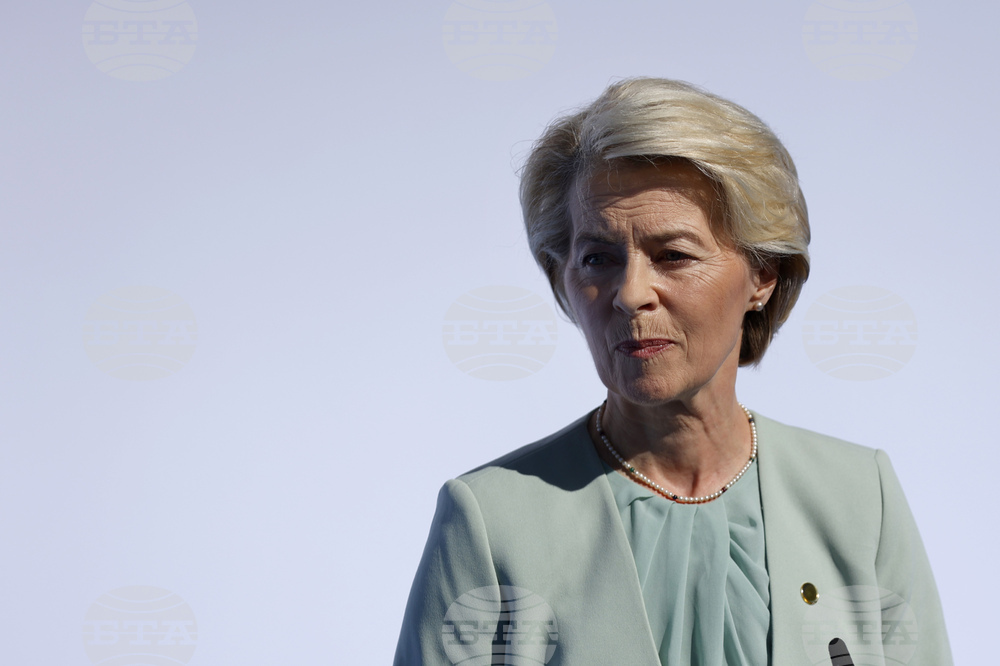 Атаката на „Хамас“ срещу Израел е „акт на война“, каза Фон дер Лайен