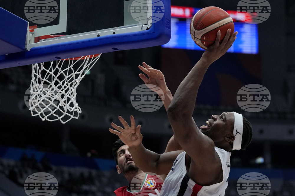 Гершон Ябуселе изведе Реал Мадрид до победа срещу Анадолу Ефес Истанбул в Евролигата по баскетбол