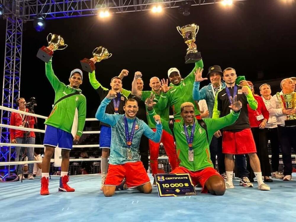 България зае второ място в крайното класиране на Европейската купа по бокс в Будва