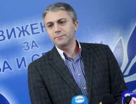 Мустафа Карадайъ подаде оставка като председател на ДПС