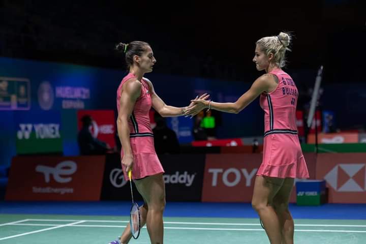 Сестри Стоеви стартираха с победа на турнир по бадминтон в Индонезия