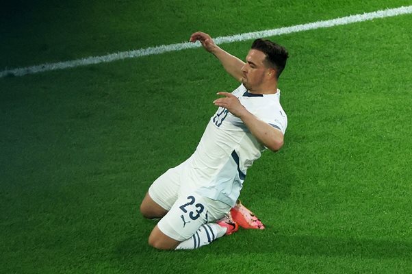 Шакири изпревари Роналдо за голямо постижение