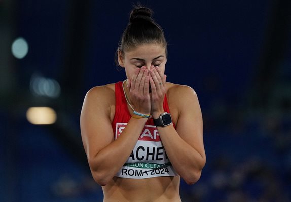 Тежка контузия отне олимпийската мечта на Александра Начева