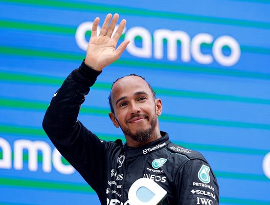 Саботаж срещу Луис Хамилтън в “Мерцедес”?