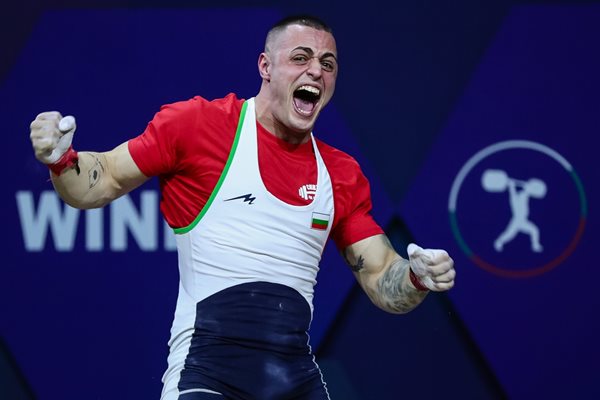 Карлос Насар счупи 3 световни рекорда в Русе, но неофициално