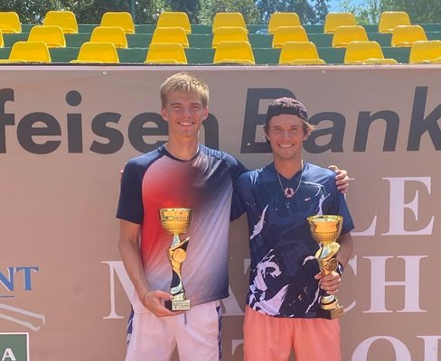 Титла на двойки за Пьотър Нестеров в Румъния