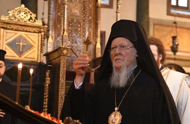 Вартоломей пристигна у нас за избора на нов български патриарх