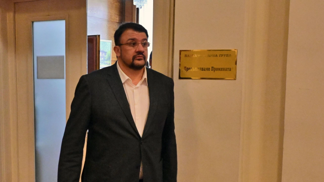 Настимир Ананиев: Призовавам колегите от ПП-ДБ да върнем втория мандат неизпълнен, веднага след като ни бъде връчен от президента