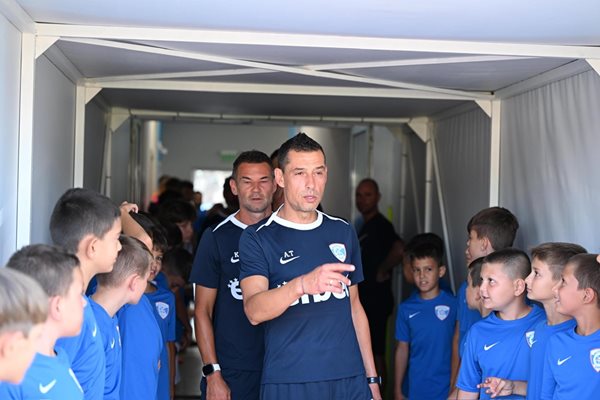 „Спартак“ (Варна) представи отбора в символичен час, но със загуба 0:2 от „Дунав“ (Снимки)