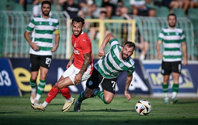 Вицешампионът „Черно море“ тръгна с 0:0 у дома срещу ЦСКА 1948 (Снимки)