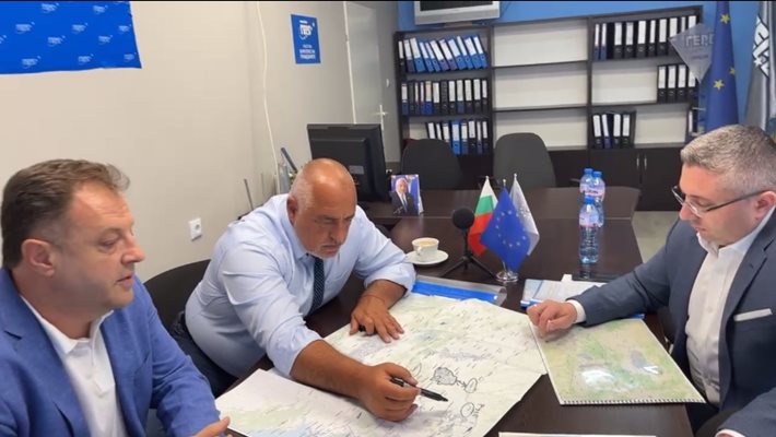 Борисов с оферта за споделена отговорност по топтеми (Обзор)