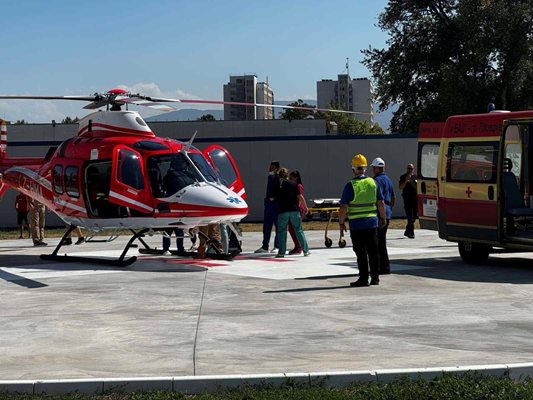 Остава опасността за живота на жената, транспортирана до Пловдив с черепно-мозъчна травма