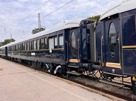 „Ориент експрес“ пристигна в Русе с 84 пътници от три континента