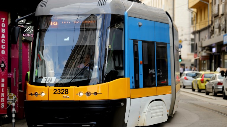 Работещите в столичния градски транспорт се готвят за протест