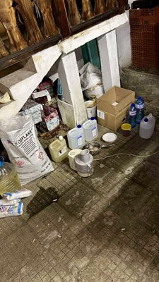 Разследват двама за производство на метамфетамин край Пазарджик