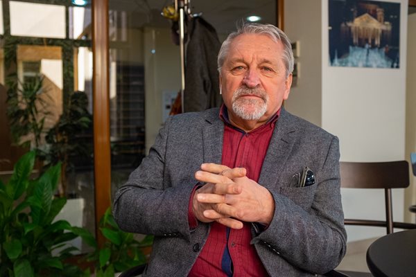 Иван Хиновски: Извличането на редки метали отваря нови хоризонти