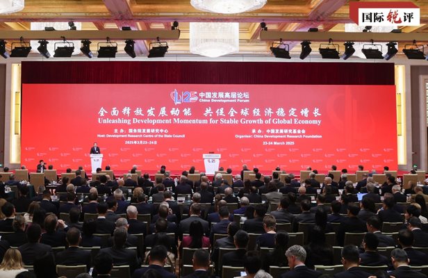 КМГ: Американски политици и бизнесмени интензивно посещават Китай