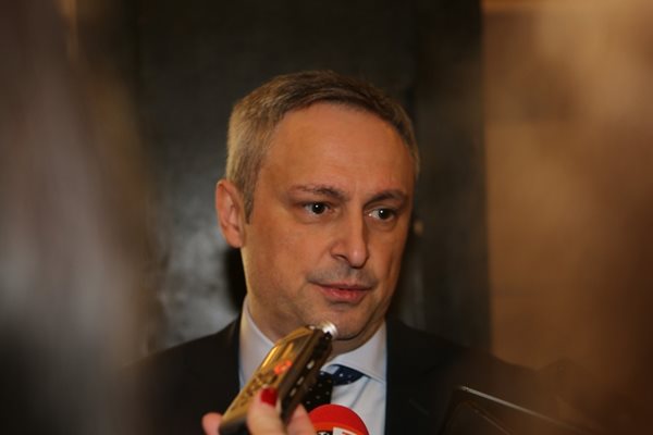 Парламентът реши: втори мандат за Радослав Миленков като подуправител на БНБ