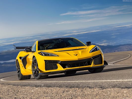 Откраднаха осем нови Corvette от завода на GM