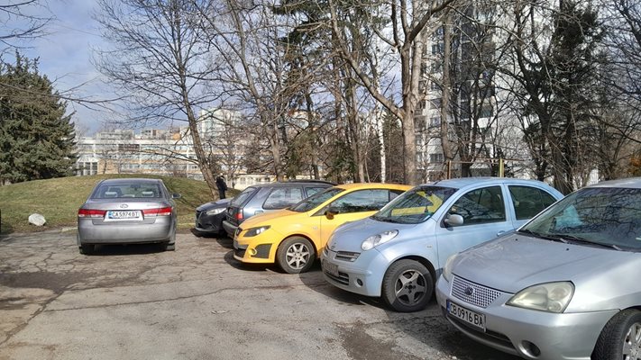 Кое е по-добре: стара кола с по-малко километри или нова с по-голям пробег