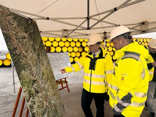 Финална подготовка за скоростен старт на „Вертикалния газов коридор“