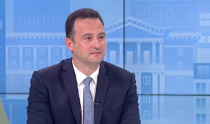 Жечо Станков: Българските потребители остават на регулирания пазар за електроенергия