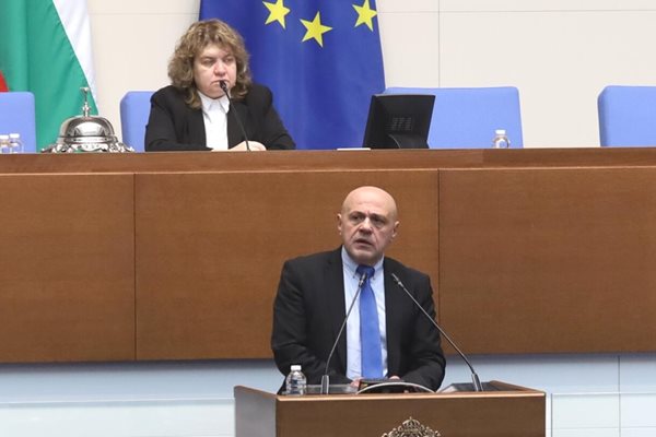 Томислав Дончев: Второто плащане по плана за възстановяване може да дойде септември