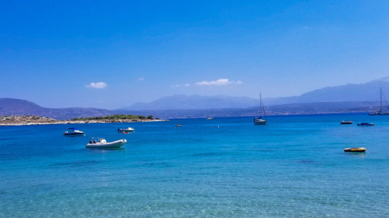 Сблъсъци на о. Крит заради стотици мигранти