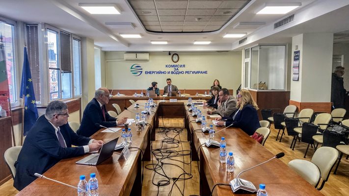 КЕВР: С 23 стотинки за мегаватчас поскъпва природният газ за юли