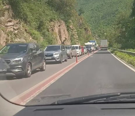 С 30% нараснал трафикът през ГКПП Кулата след влизането ни в Шенген