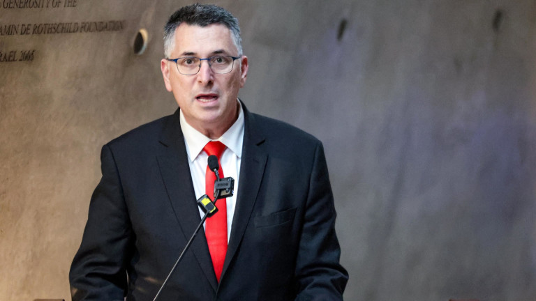 Израел иска официални дипломатически отношения с Ливан и Сирия