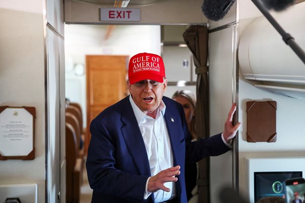 Приеха законопроекта на Тръмп, предвиждащ големи данъчни съкращения