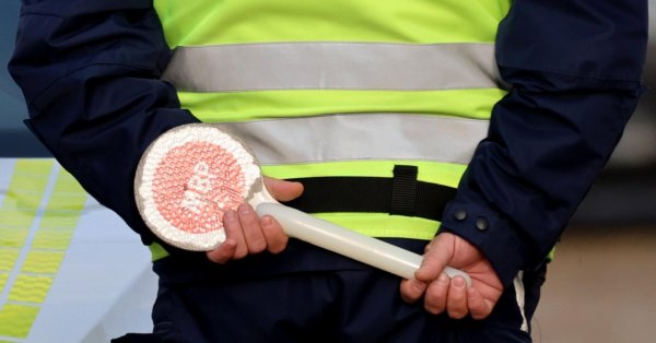 Операция 2-8 януари: 94 892 проверени МПС