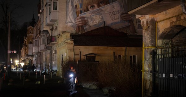 Зеленски призова САЩ за реакция след удара с Орешник